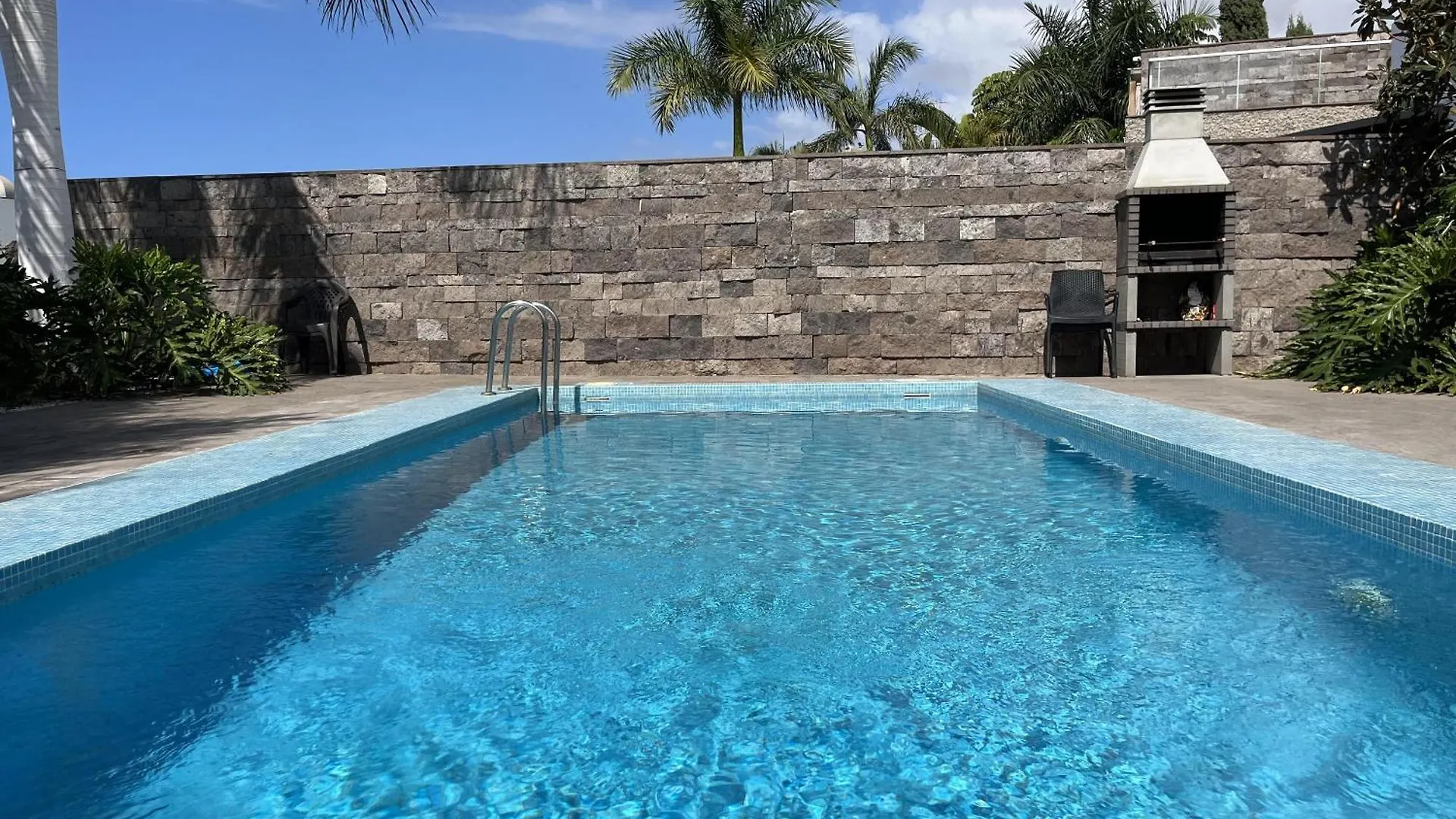 5-Bedroom Villa In Playa Del Duque Costa Adeje İspanya